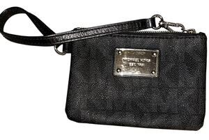 Michael Kors Signature Jet Set Travel Small Black Leather Wristlet